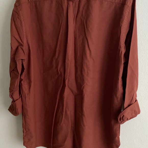 🌵SOLD🌵Red Button Down Shirt - Picture 3 of 3